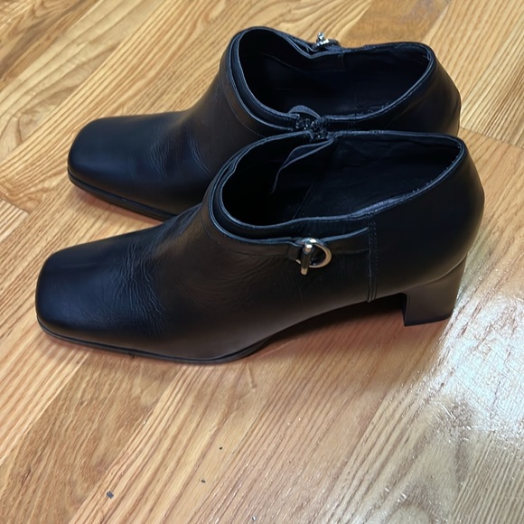 Great for Fall Barley worn AJ Valenci Ankle Boots - Picture 3 of 6